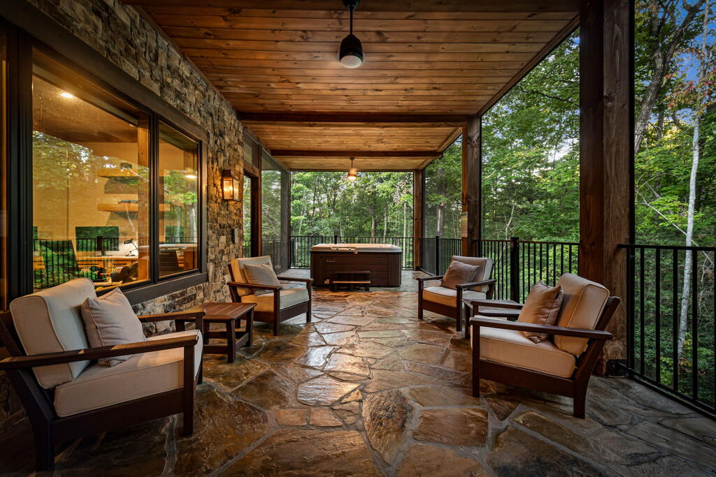 248 Weaver Creek Overlook Property Photo 49