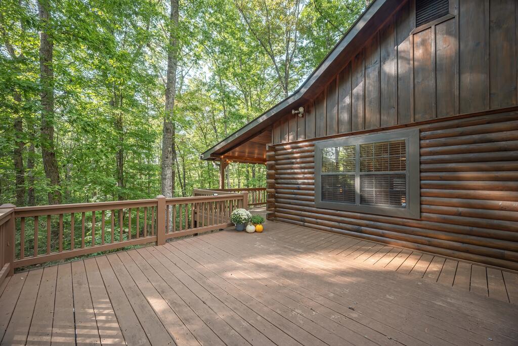 157 Sunrise Lane Property Photo 3