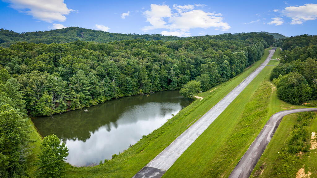 179 Cessna Loop Property Photo 43