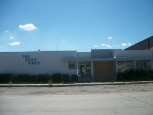 105 S Adair Street Property Photo 1