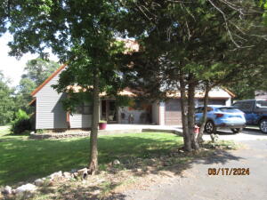 61851 E 93 Road Property Photo 2