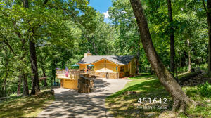 451642 Goshawk Lane Property Photo 1