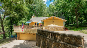 451642 Goshawk Lane Property Photo 2