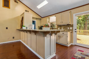 451642 Goshawk Lane Property Photo 12