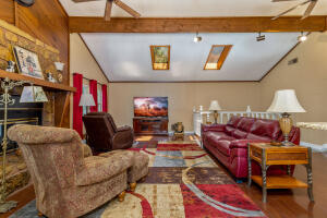 451642 Goshawk Lane Property Photo 16