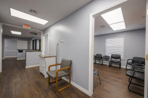 601 S Broadway Street Property Photo 6