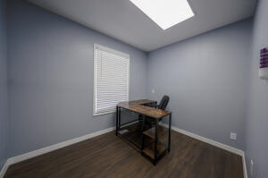 601 S Broadway Street Property Photo 7