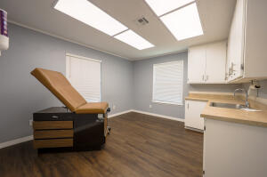 601 S Broadway Street Property Photo 20