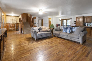 68596 E 385 Road Property Photo 10