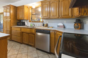 68596 E 385 Road Property Photo 13