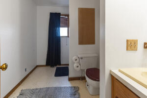 68596 E 385 Road Property Photo 23