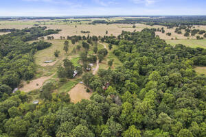 68596 E 385 Road Property Photo 30