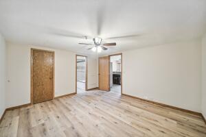 56701 E 310 Road 702 Property Photo 8