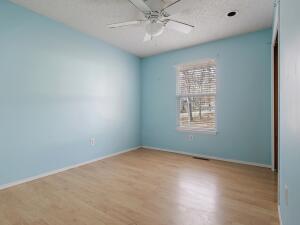 1307 W 16th Street Property Photo 12