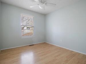 1307 W 16th Street Property Photo 13