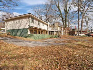 1307 W 16th Street Property Photo 16