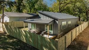 14 Missouri Dr Property Photo 3