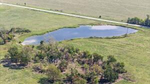 3991 S 600 Road Property Photo 9