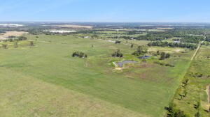 3991 S 600 Road Property Photo 10