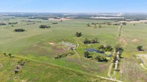 3991 S 600 Road Property Photo 14