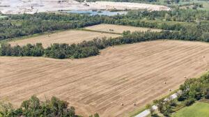 3991 S 600 Road Property Photo 21