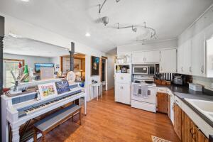 3991 S 600 Road Property Photo 89