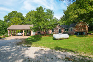 64795 E 202 Road Property Photo 5