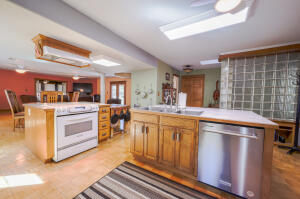 64795 E 202 Road Property Photo 37