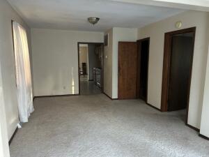 1015 N Central Avenue Property Photo 3