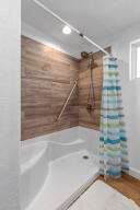 63900 E 330 Road Property Photo 17