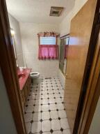 204 S Mickey Mantle Boulevard Property Photo 8
