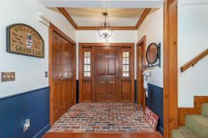 540 Ackerman Road Property Photo 9