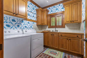 540 Ackerman Road Property Photo 34