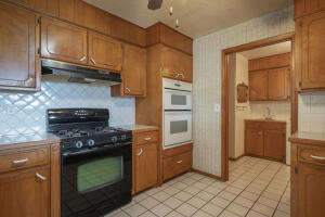 64201 E 256 Place Property Photo 15