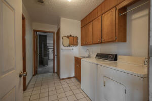 64201 E 256 Place Property Photo 27