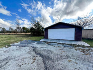 64201 E 256 Place Property Photo 44