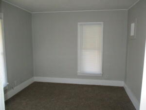 302 Sw B Street Property Photo 4