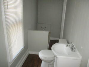 302 Sw B Street Property Photo 7