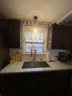 410 Lakeview Road Property Photo 12
