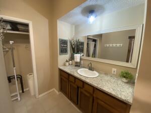 410 Lakeview Road Property Photo 21