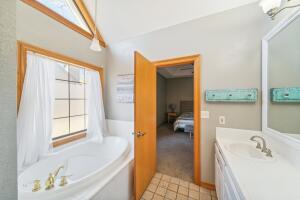 451868 Point Owoods Circle Property Photo 23