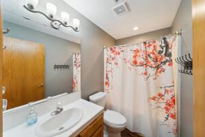 451868 Point Owoods Circle Property Photo 26