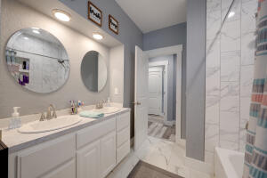 1168 W Osage Street Property Photo 14