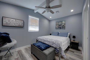 1168 W Osage Street Property Photo 16