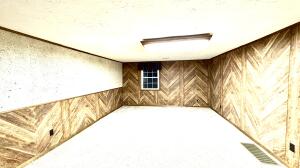 67041 E 166 Road Property Photo 19