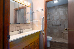 67041 E 166 Road Property Photo 49