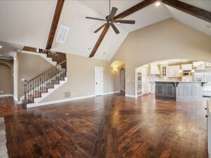 224 E S 127th Court Property Photo 6