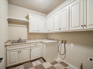 224 E S 127th Court Property Photo 23