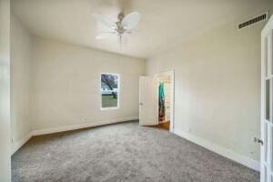 460 N Gunter Street Property Photo 22