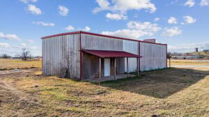 5577 W 630 Road Property Photo 2